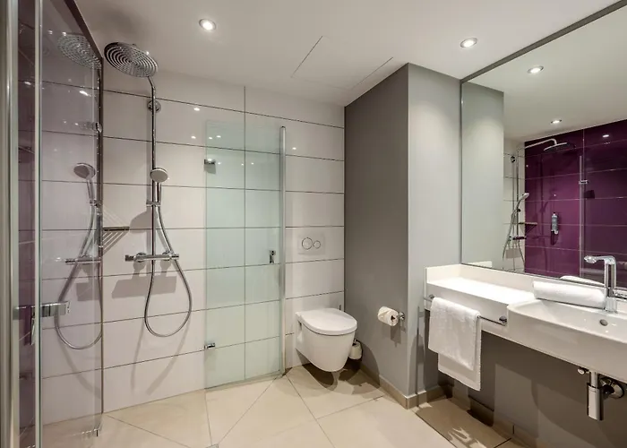 Premier Inn Lübeck City Centre